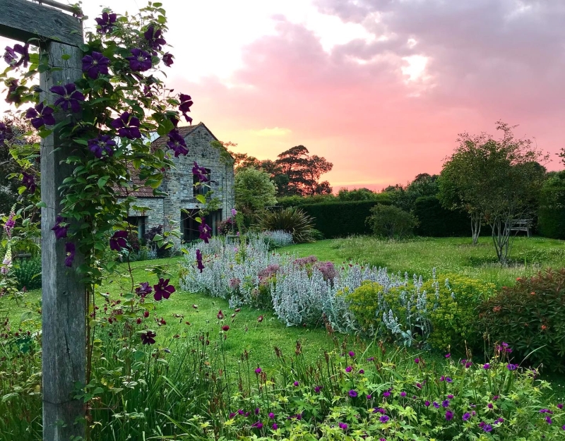 Badgworth Court Barn